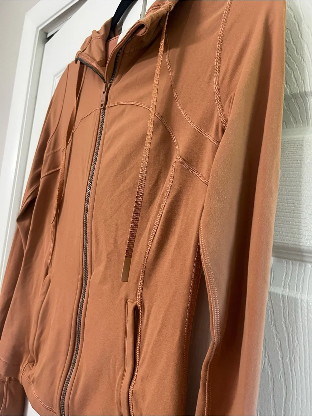 Full Zip-Up Hooded Women's Jacket lululemon size 6
